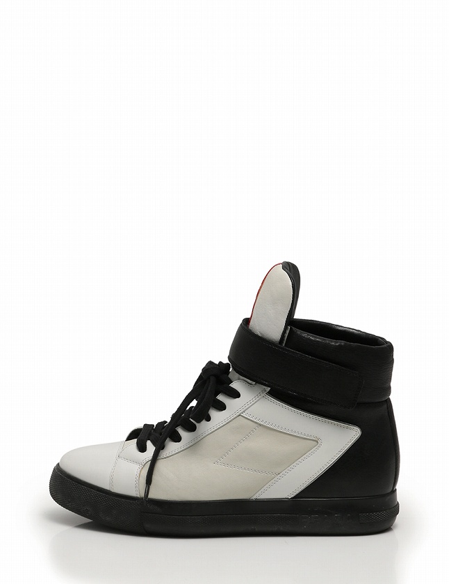 プラダスポーツ PRADA SPORT スニーカー ハイカット ベルクロ 白 