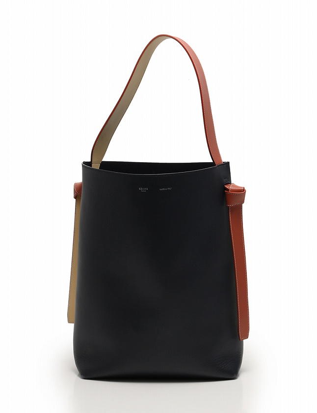 セリーヌ CELINE ショルダーバッグ ツイステッド カバ スモール S  