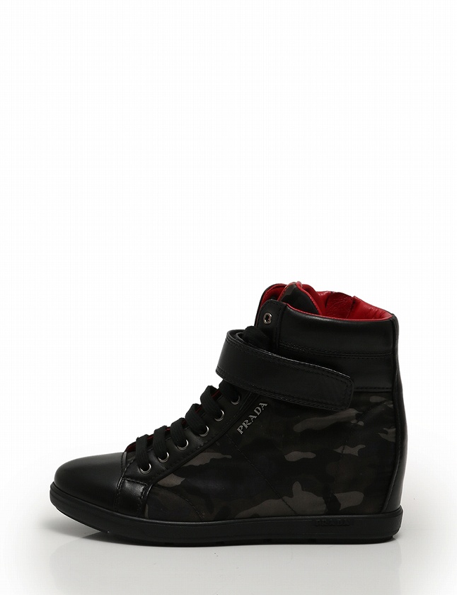 プラダスポーツ PRADA SPORT スニーカー ハイカット インヒール 黒 