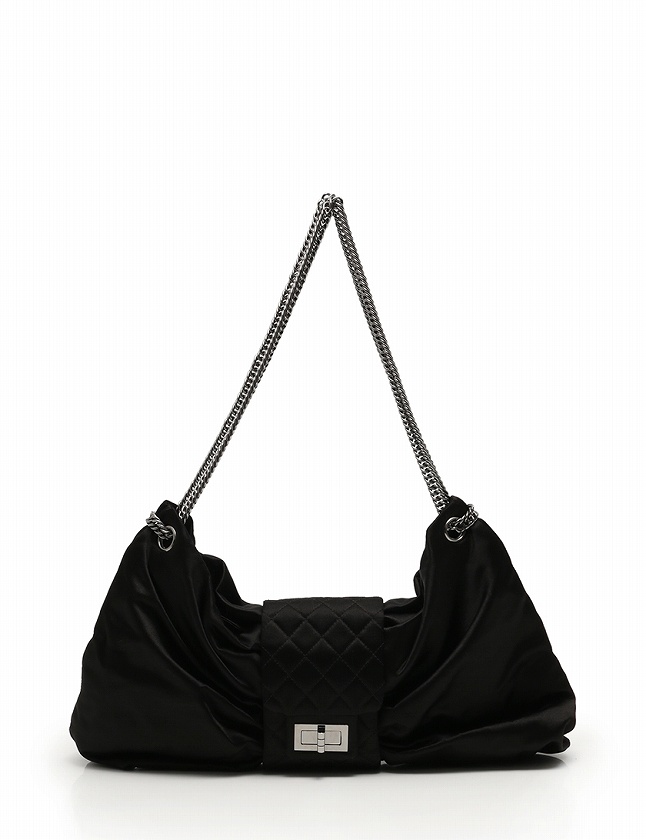 シャネル CHANEL ショルダーバッグ 2.55 マトラッセ チェーン 黒 