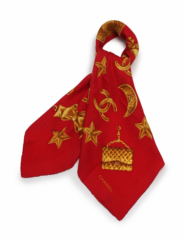 CHANEL ロゴ入り赤スカーフ シャネル CHANEL スカーフ スクエア 赤 レッド ゴールド 小物 シルク