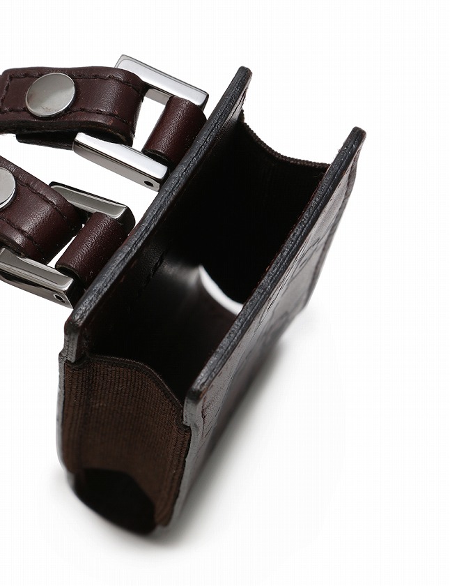 グッチ GUCCI マルチケース グッチシマ 茶色 ブラウン 小物