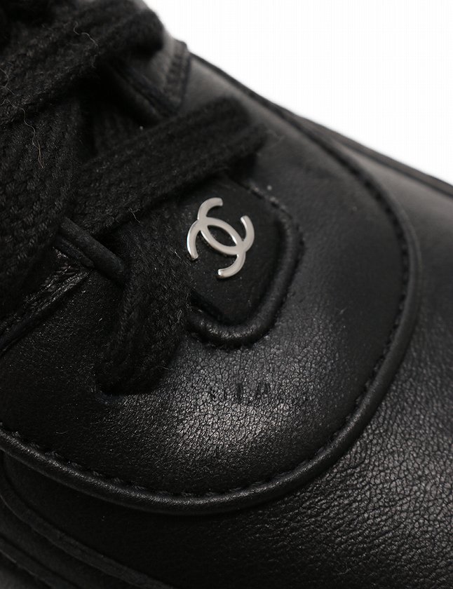 CHANEL革黒スニーカー 42 シャネル CHANEL スニーカー 黒 ブラック 26cm シューズ 42 レザー