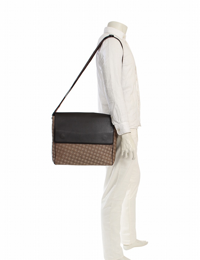 ダンヒル dunhill ショルダーバッグ メッセンジャーバッグ D8