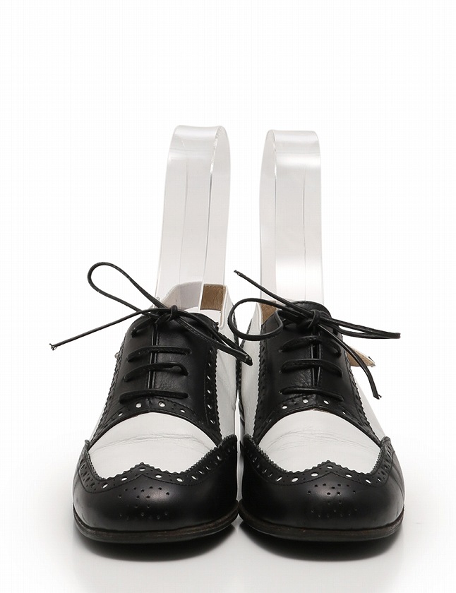 CHANEL フラットシューズ 白・黒 レザー　34 2022年 秋冬 CHANEL シャネル パンプス メリージェーン バイカラー