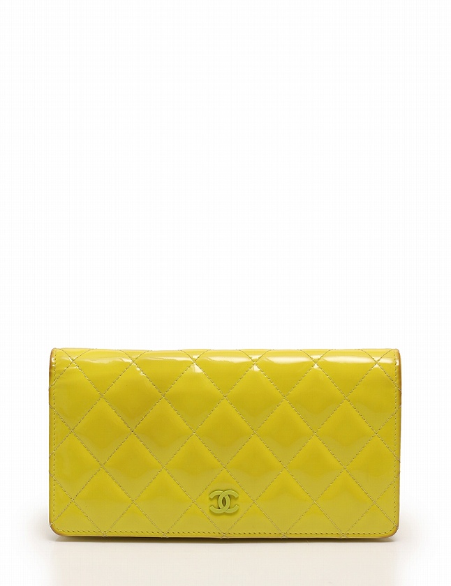 シャネル CHANEL 長財布 二つ折り マトラッセ ココマーク 黄色 