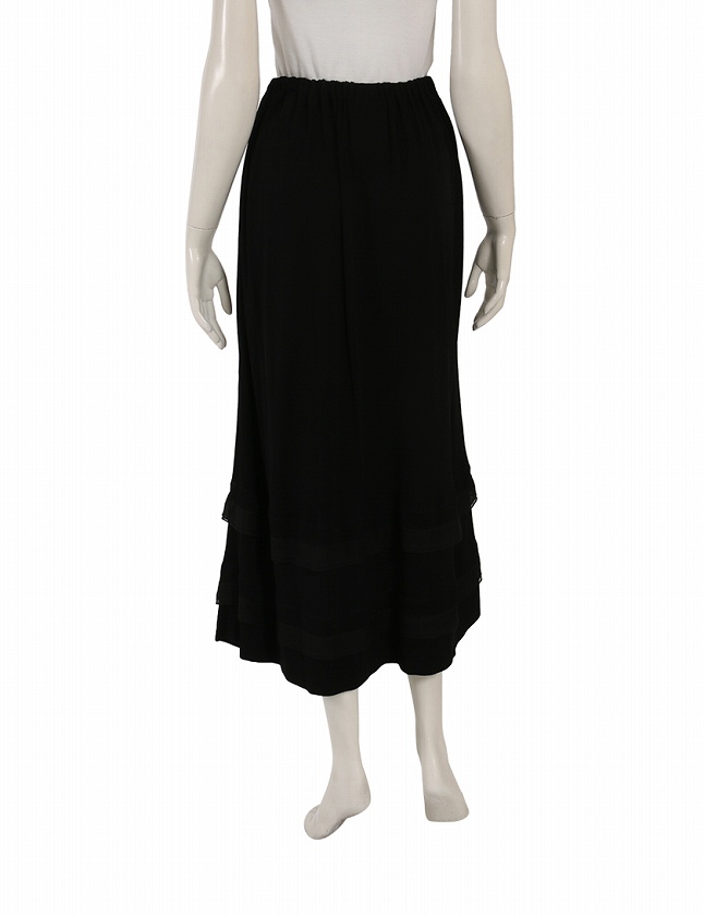 CHANELシャネル黒フレアスカート プレート付き