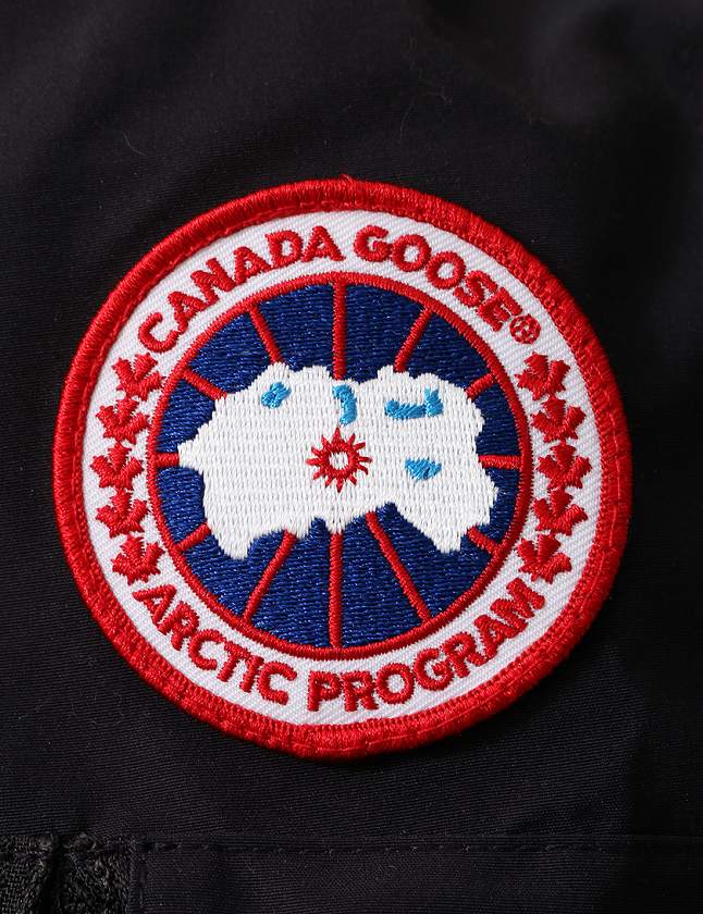 カナダグース CANADA GOOSE ダウンコート モンテベロパーカ ネイビー 紺 アウター ワンポイント S コットン 綿 コヨーテ MONTEBELLO PARKA 2530L 箱付き レディース