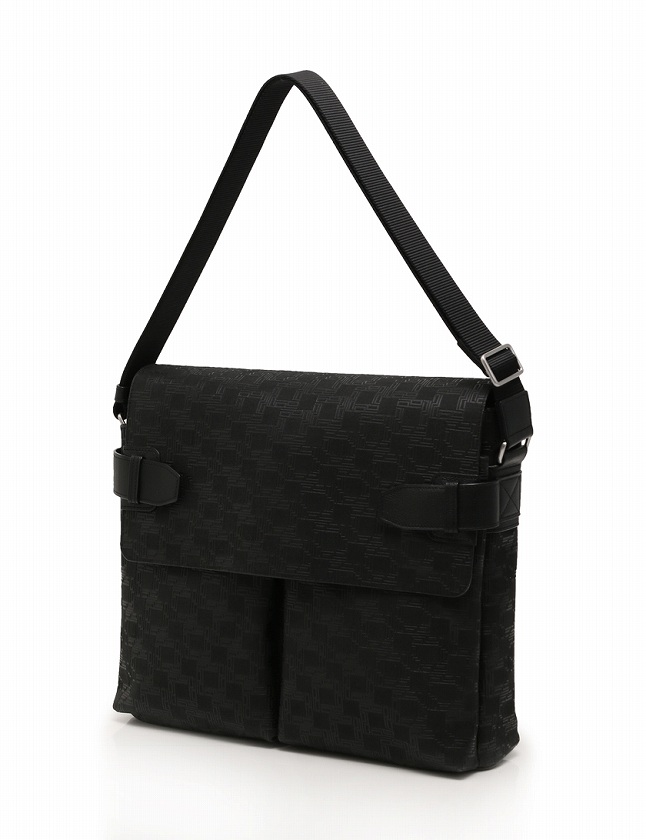ダンヒル dunhill ショルダーバッグ D8 ディーエイト 黒 ブラック PVC 