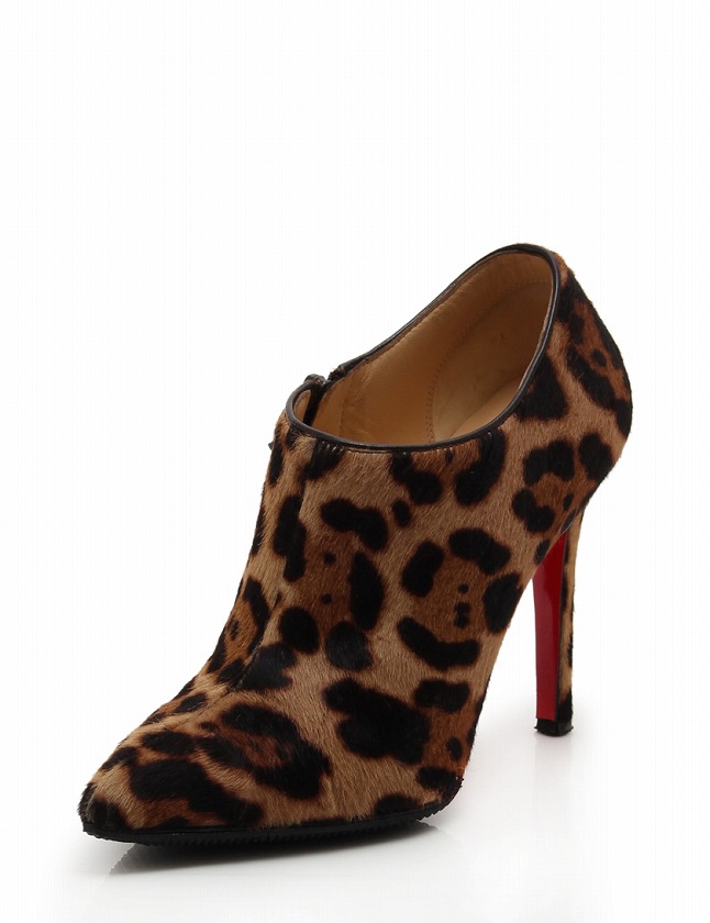 クリスチャンルブタン Christian louboutin ブーティ アンクルブーツ 