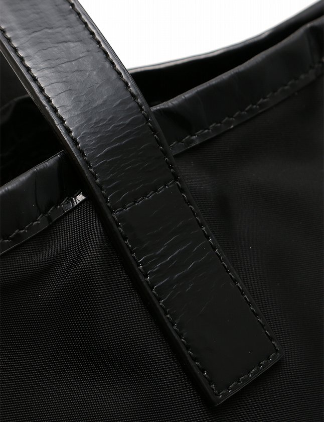 プラダ PRADA トートバッグ ショルダーバッグ 黒 ブラック ナイロン