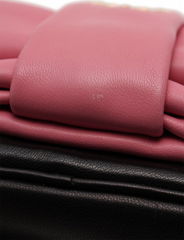 プラダ PRADA ショルダーバッグ リボン ピンク 黒 レザー BP0166 プラダ PRADA ショルダーバッグ リボン ピンク 黒 レザー BP0166