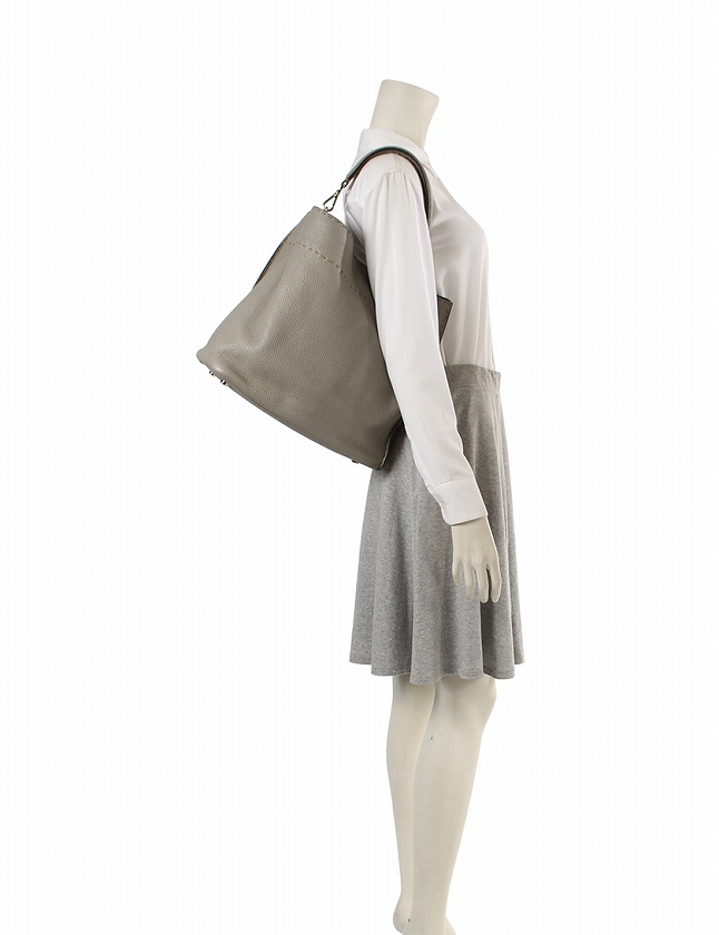 フェンディ FENDI ショルダーバッグ アンナ セレリア セミ グレー