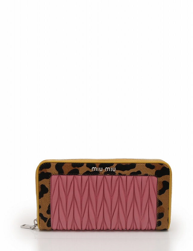 ミュウミュウ miumiu 長財布 ラウンドファスナー マテラッセ ピンク  