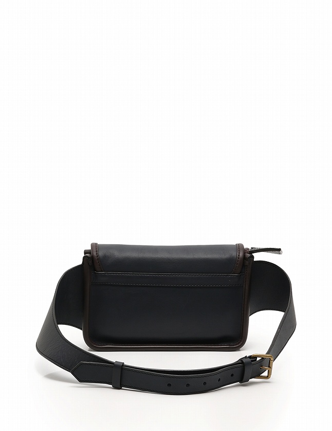 新品未使用品 COACH コーチ　ボディバッグ　黒　レザー COACH コーチ ボディバッグ レザー レーサーパック ブラック