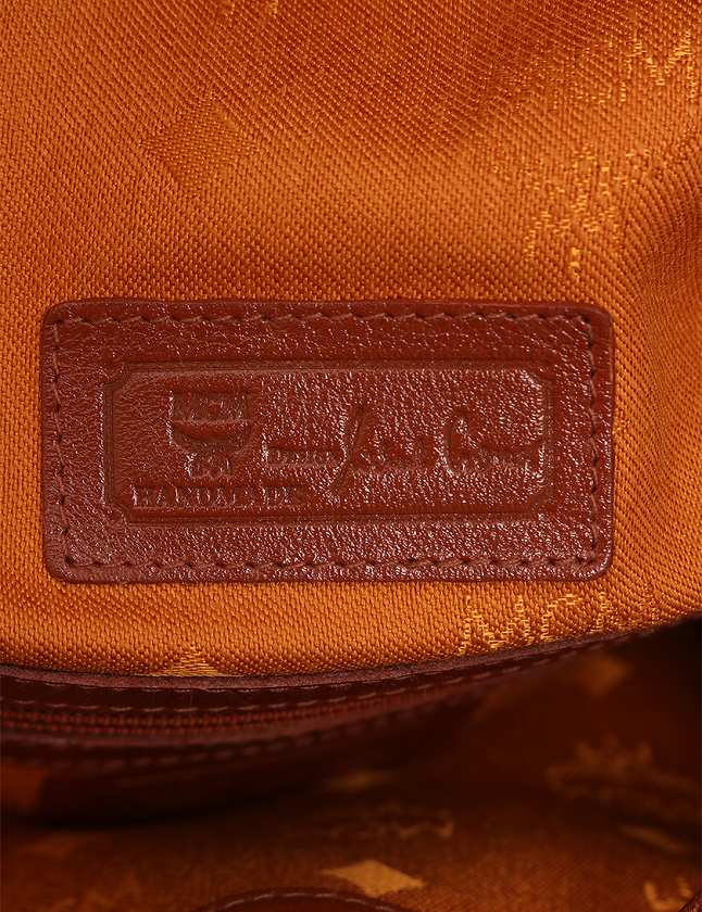 ○MCM ショルダーバッグ コニャック 巾着 総柄 A19-021 エムシーエム MCM ショルダーバッグ 巾着 コニャック キャメル 茶色 総
