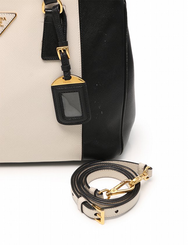 プラダ PRADA ハンドバッグ ショルダーバッグ 白 黒