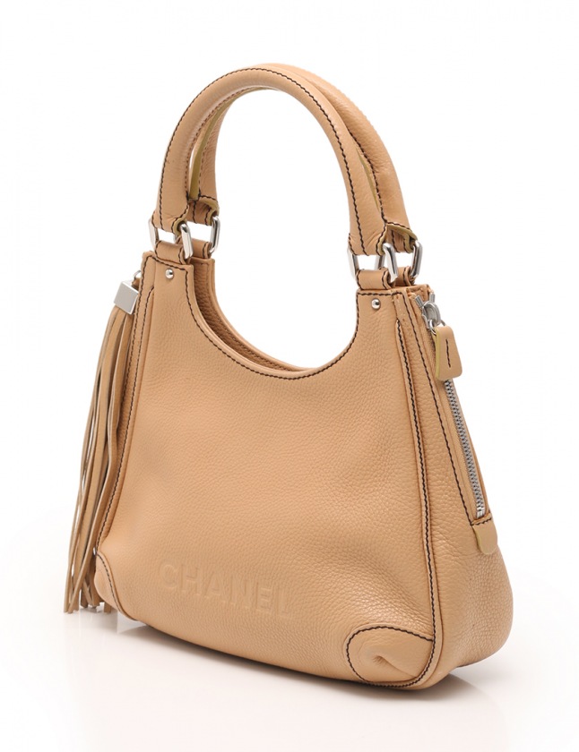 シャネル CHANEL ショルダーバッグ ロゴマーク ベージュ A23055 レザー 