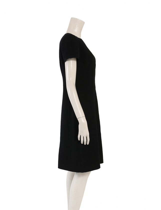 シャネル CHANEL ワンピース 黒 38 半袖 膝丈 無地 M P28928 ウール  