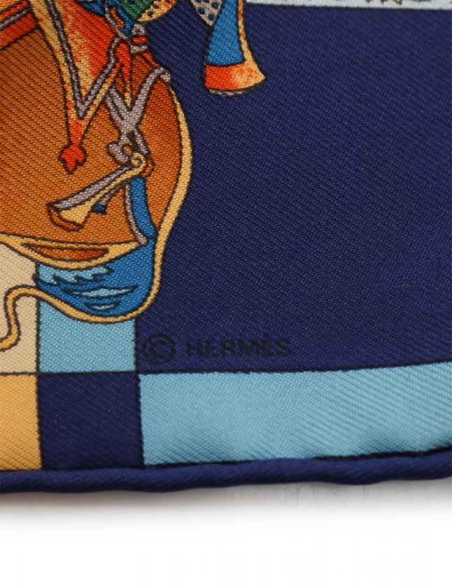 エルメス HERMES カレ45 スカーフ「Fantaisies Indiennes」 青 水色