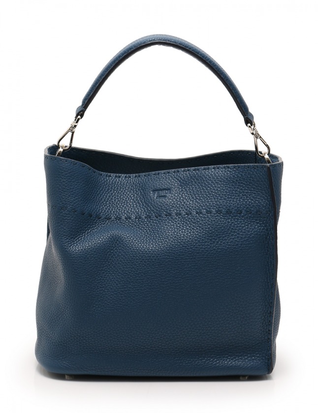 フェンディ【FENDI】セレリア ショルダーバッグ〈紺〉 フェンディ【FENDI】セレリア ショルダーバッグ〈紺〉