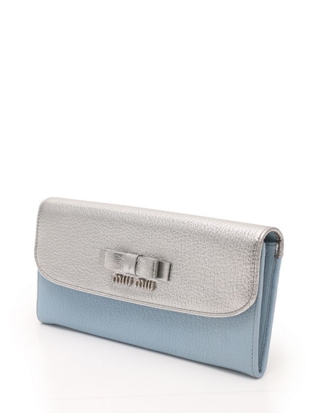 miu miu グレー リボン三つ折り財布 美品 miu miu 三つ折り財布 リボン