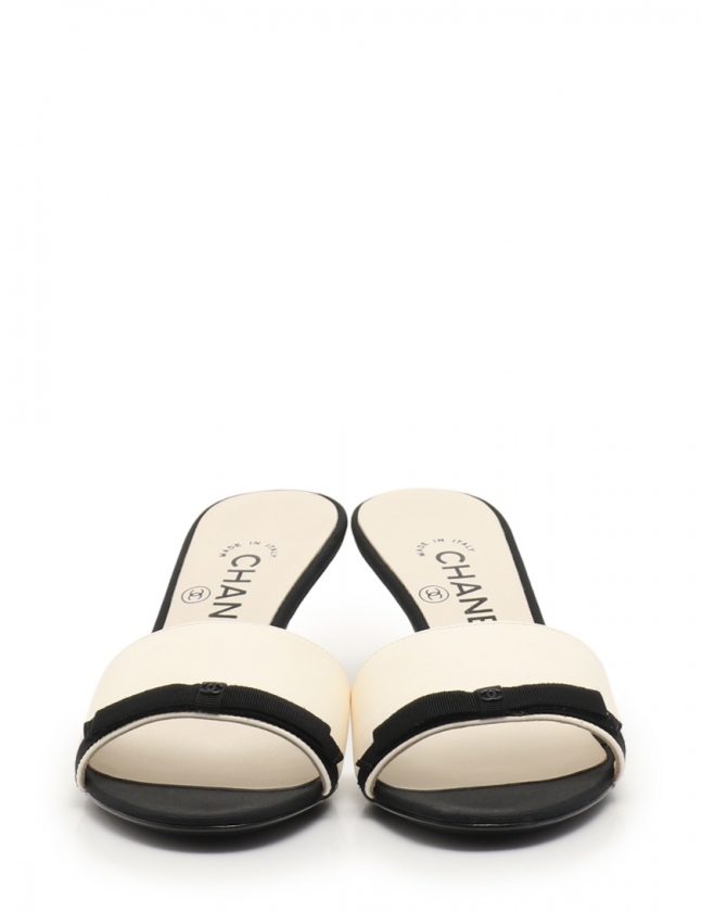 シャネル CHANEL ミュール サンダル ヒール アイボリー 黒 36.5 