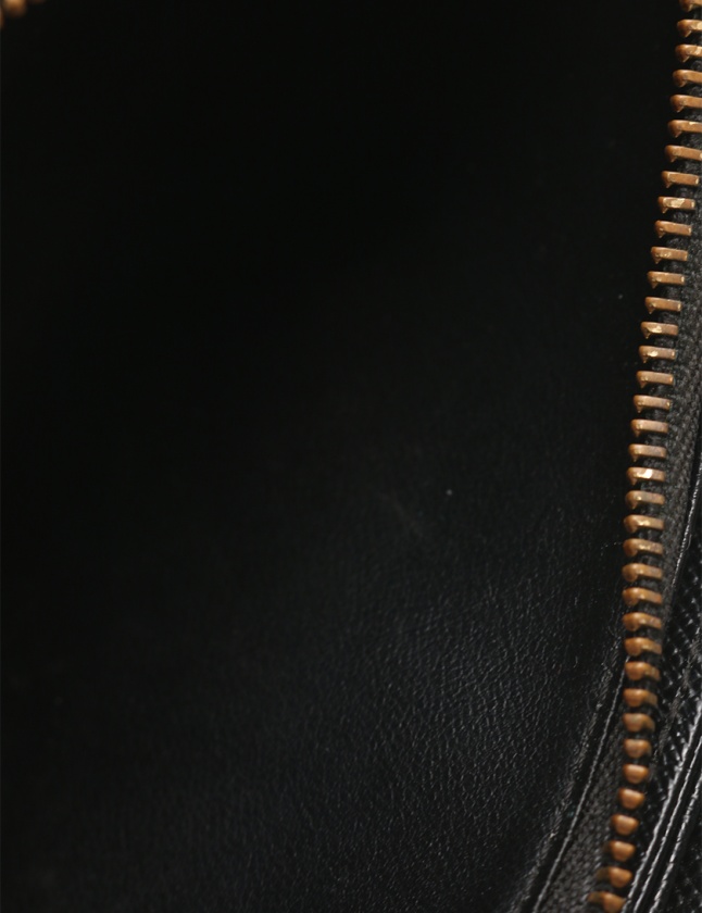 ルイヴィトン LOUIS VUITTON ラウンドファスナー長財布 ジッピー