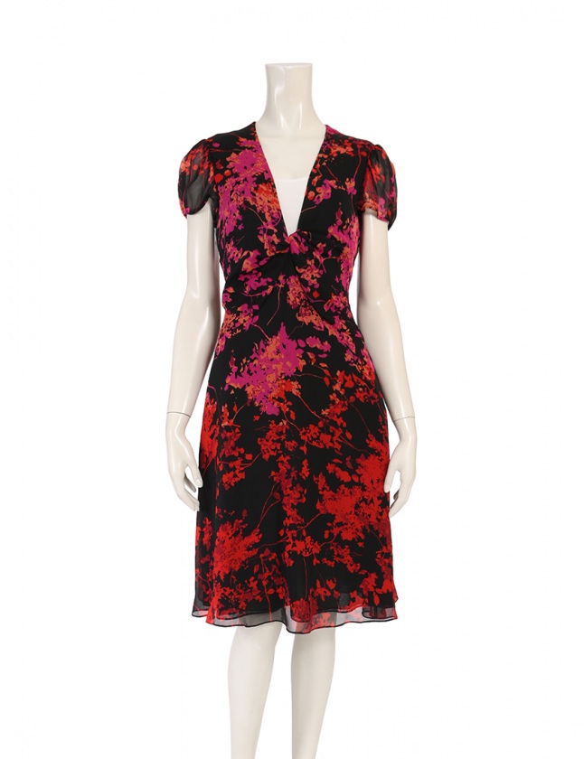 ダイアンフォンファステンバーグ レース切替　ブラック　ひざ丈ワンピース 2. ダイアンフォンファステンバーグ レース切替 ブラック ひざ丈