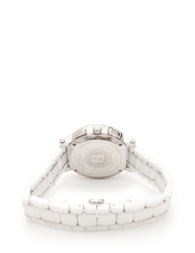 フェンディ FENDI 腕時計 クロノグラフ クオーツ 白 シルバー F662140 
