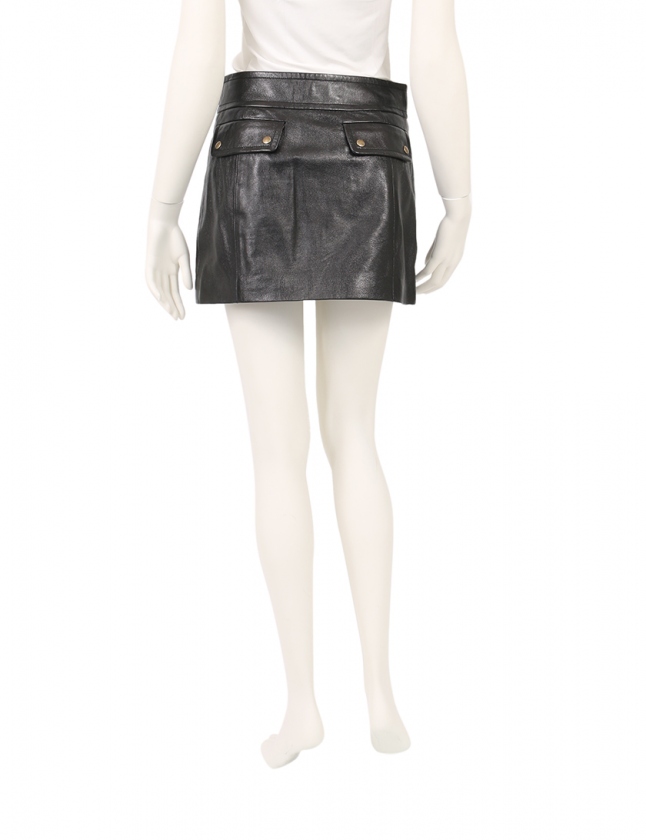 Louis Vuitton ブラック タイトスカート 38 Louis Vuitton ブラック タイトスカート 38 Louis Vuitton タイト