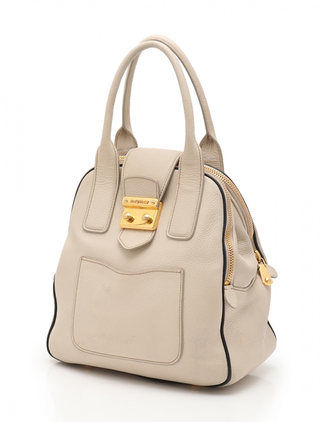 ミュウミュウ miumiu ハンドバッグ ショルダーバッグ アイボリー  