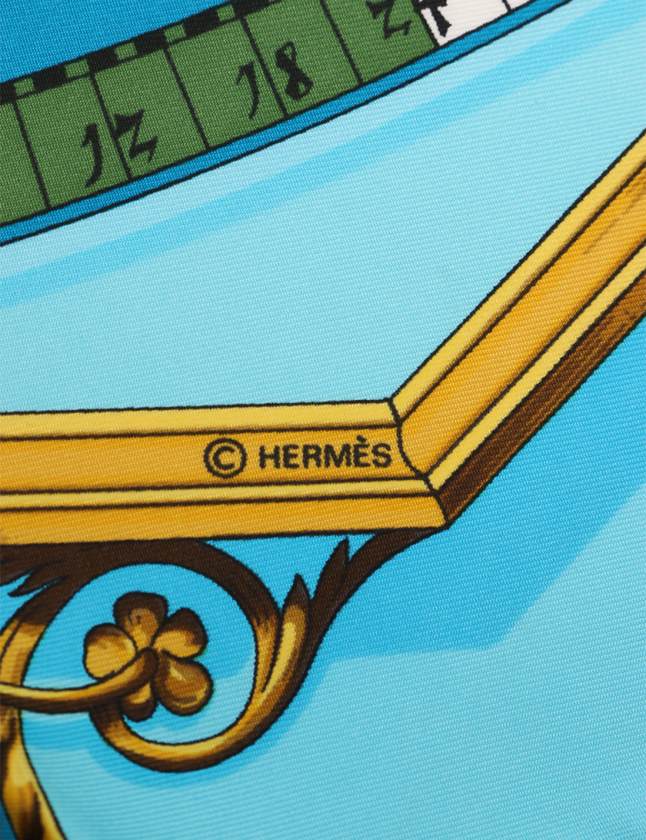 エルメス HERMES スカーフ カレ90 スクエア 青 水色 黄 小物 総柄 