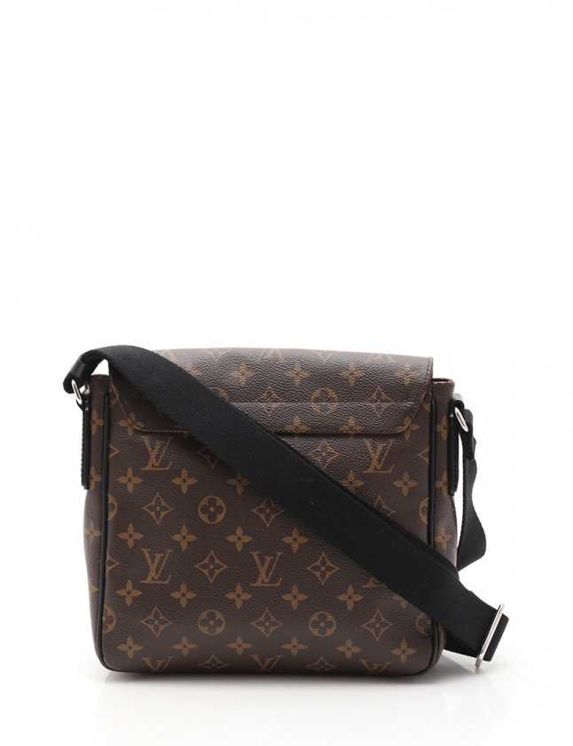 ルイヴィトン モノグラムマカサー ディストリクトPM ショルダーバッグ