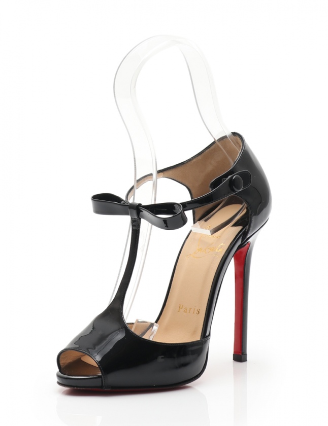 クリスチャンルブタン Christian louboutin サンダル ヒール 黒 35  