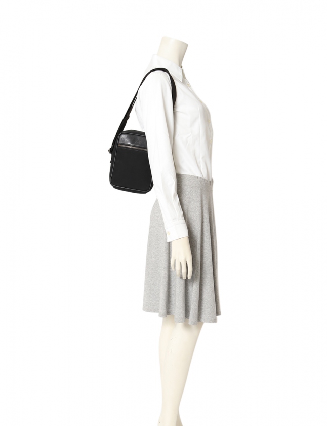 グッチ GUCCI ショルダーバッグ 黒 101680 ナイロンキャンバス レザー