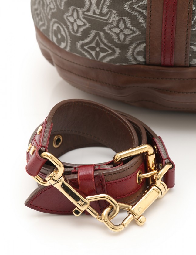 ルイヴィトン LOUIS VUITTON ハンドバッグ ショルダーバッグ アヴィ  