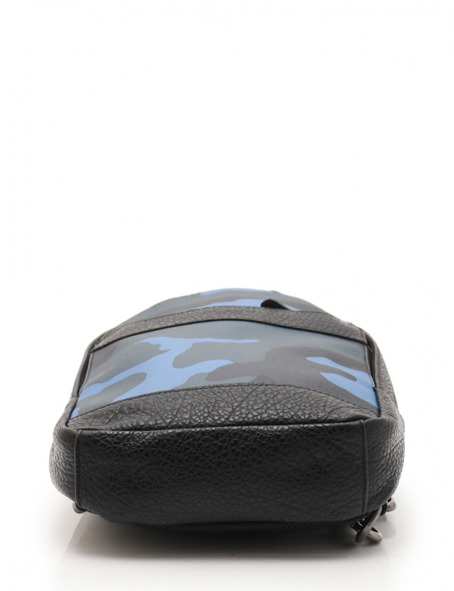 コーチ COACH ボディバッグ ブルーカモフラ 迷彩 青 黒 マルチカラー 
