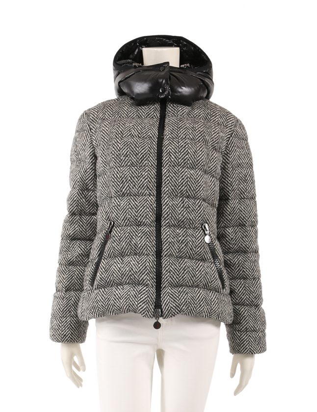 モンクレール MONCLER ダウンジャケット 黒 アイボリー 2 アウター  