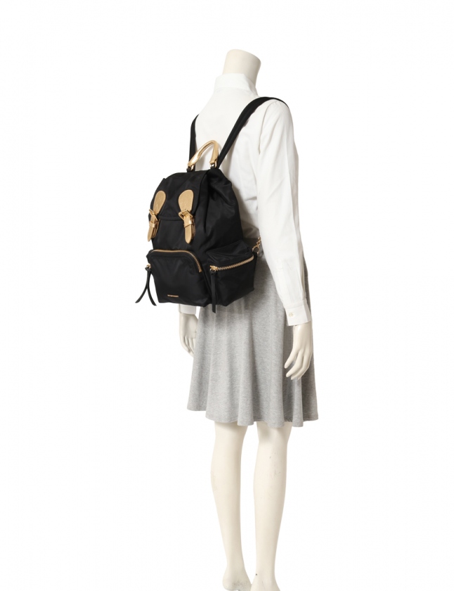 バーバリー BURBERRY バックパック リュック 黒 ゴールド 4033303 