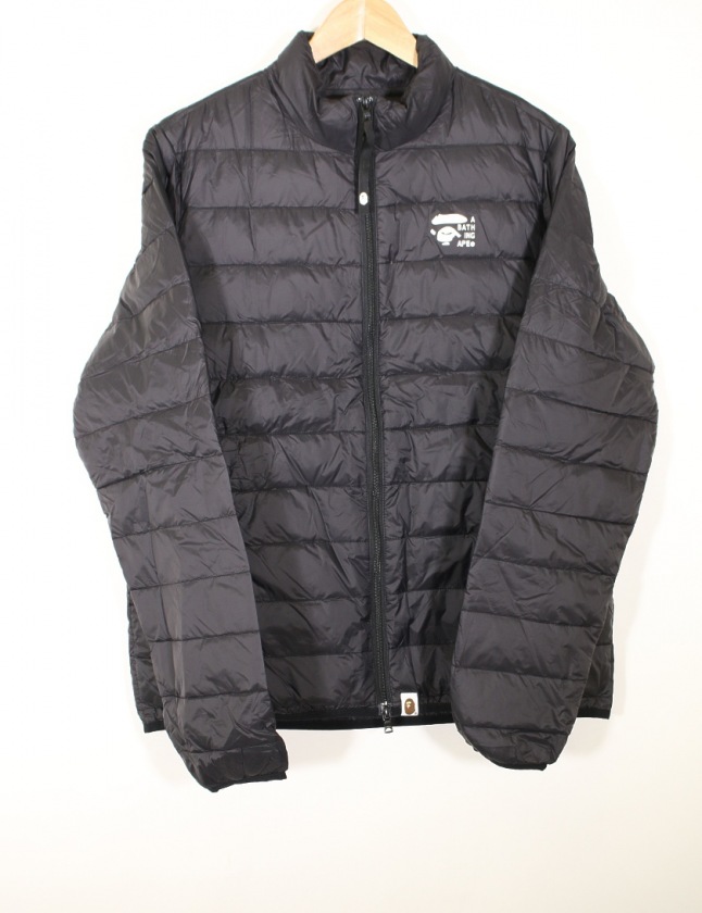 アベイシングエイプ A BATHING APE ダウンジャケット 黒 M アベイシングエイプ A BATHING APE ダウンジャケット 黒 M