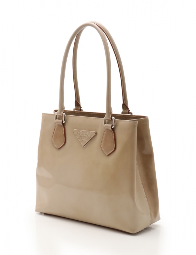 PRADA ベージュ レザー ハンドバッグ PRADA ベージュ レザー ハンドバッグ - メルカリ