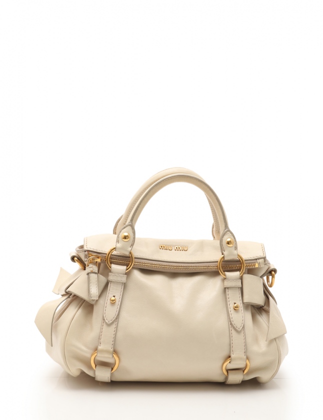 ミュウミュウ miumiu ハンドバッグ ショルダーバッグ アイボリー 