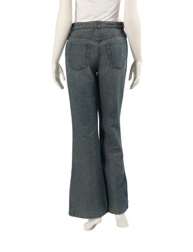 CHANEL デニム Jeans - Embroidered denim, blue — Fashion | CHANEL