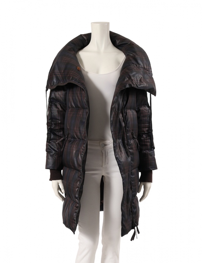 ヴィヴィアンウエストウッドレッドレーベル Vivienne Westwood RED