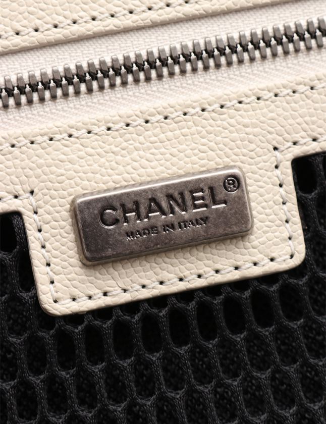 SUZU　シャネル　カメリア　キャビアスキン　ケース SUZU シャネル カメリア キャビアスキン ケース シャネル カメリア