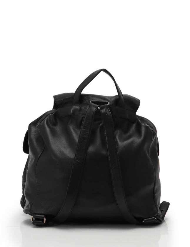 プラダ PRADA リュック バックパック 黒 レザー オールレザー 