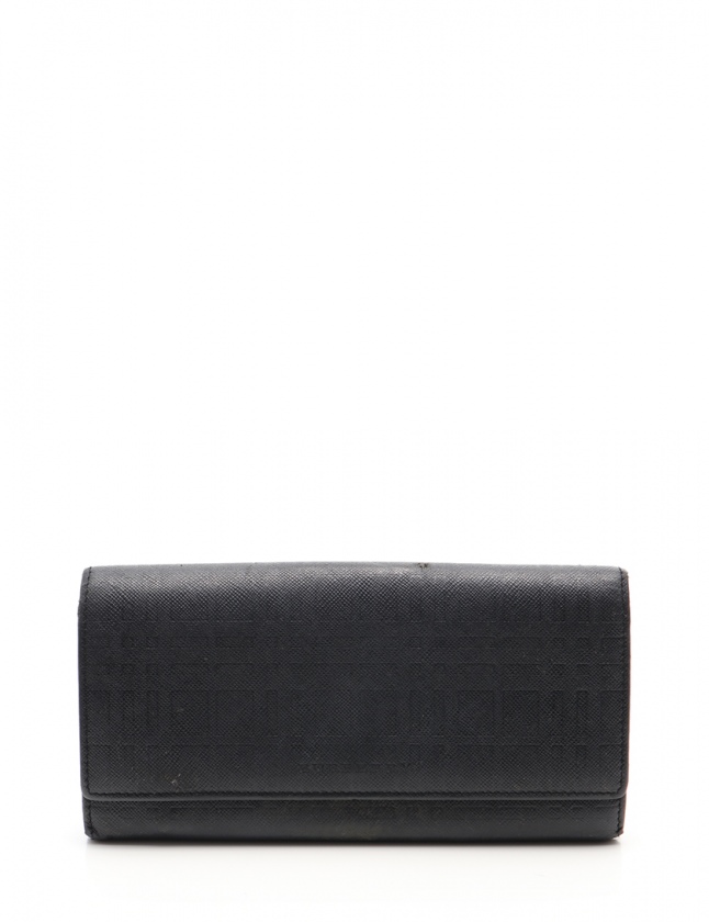 BURBERRY 二つ折り財布 ブラック 型押し サフィアーノ ノバチェック 黒