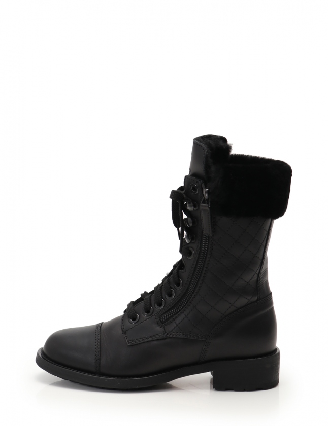 シャネル CHANEL ショートブーツ マトラッセ 黒 37 シューズ 24cm  