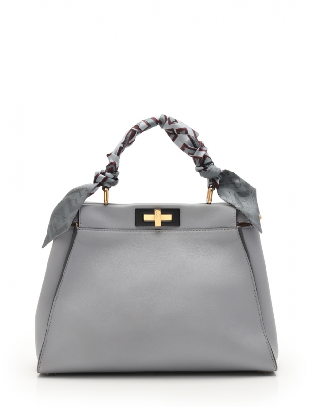 フェンディ FENDI ハンドバッグ ショルダーバッグ ピーカブー 水色 